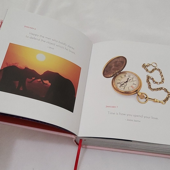 Daily Love Book - Picture 5 of 12